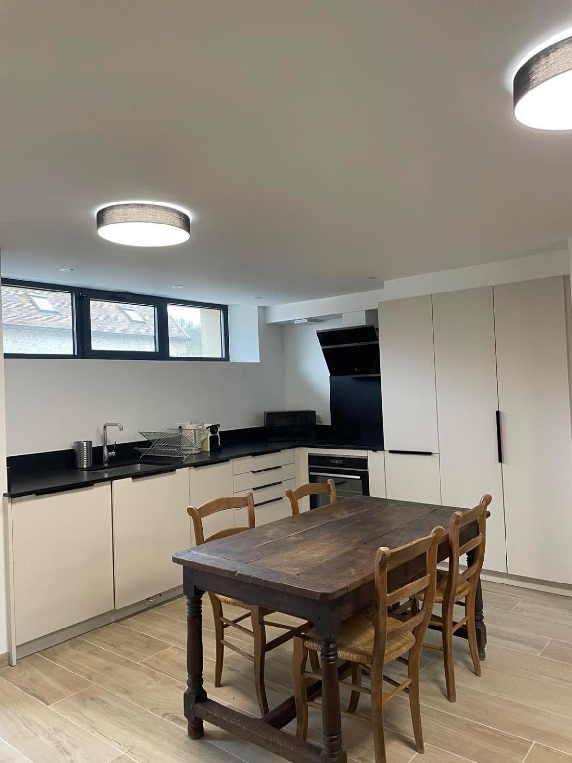 Vila Les Logis Du Parc Bullion Exteriér fotografie